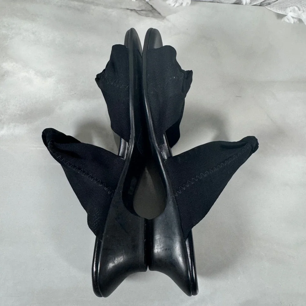 Munro American Black Double Strap Knotted Sandals Slip On Cruise Resort 8 WW